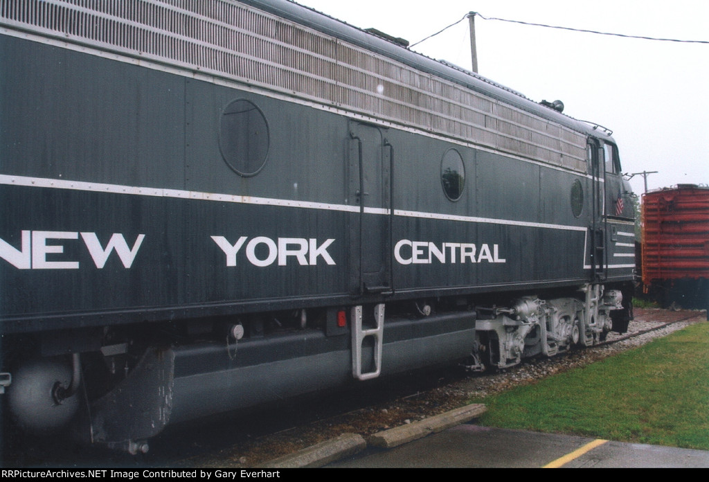 NYC E8A #4085 - New York Central